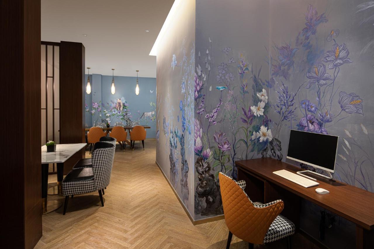 Kasion Pugis Hotel Іу Екстер'єр фото
